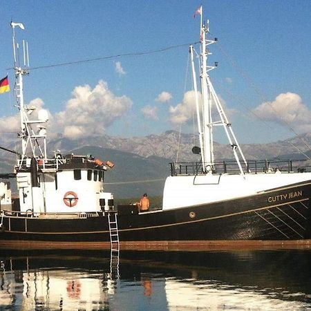 Boat Ms Cutty Jean Otel Sliema Dış mekan fotoğraf