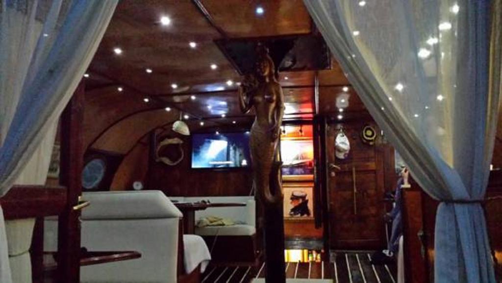 Boat Ms Cutty Jean Otel Sliema Dış mekan fotoğraf